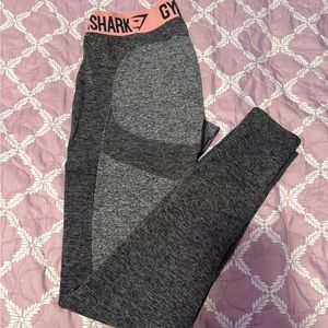 Gym Shark Flex Legging- L